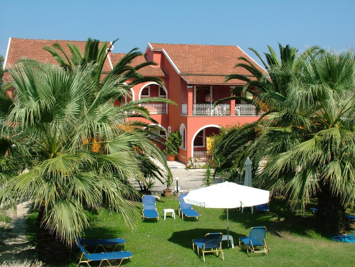 Niki Studios And Apartments By Hotelius Acharavi (Corfu) Exterior foto