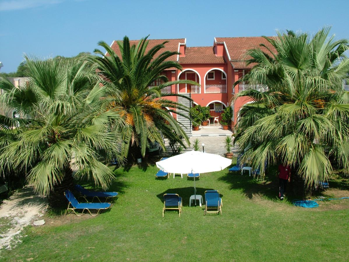 Niki Studios And Apartments By Hotelius Acharavi (Corfu) Exterior foto