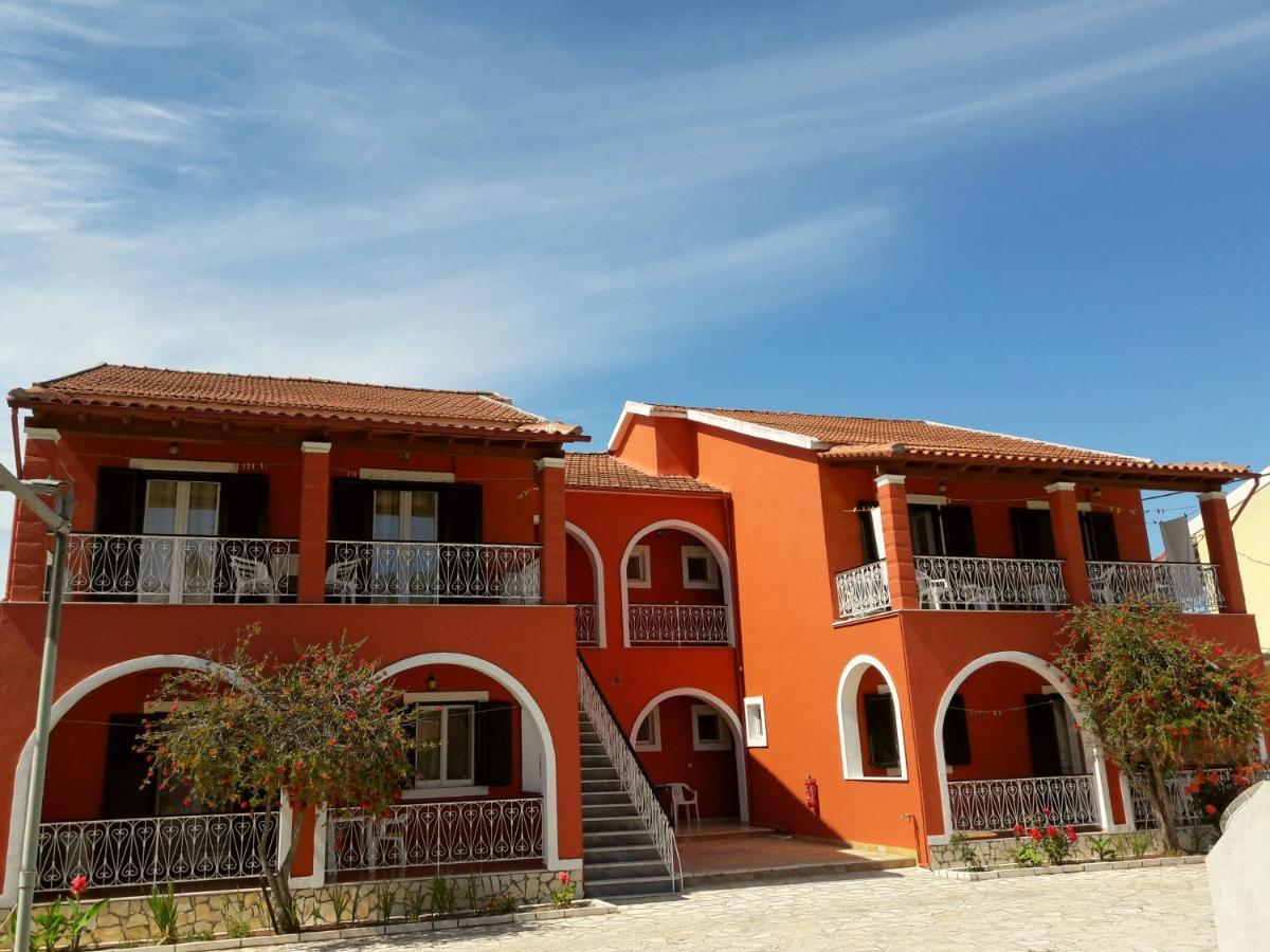 Niki Studios And Apartments By Hotelius Acharavi (Corfu) Exterior foto